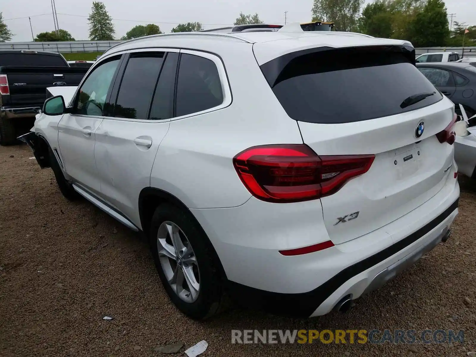 3 Photograph of a damaged car 5UXTR9C55KLP94184 BMW X3 2019