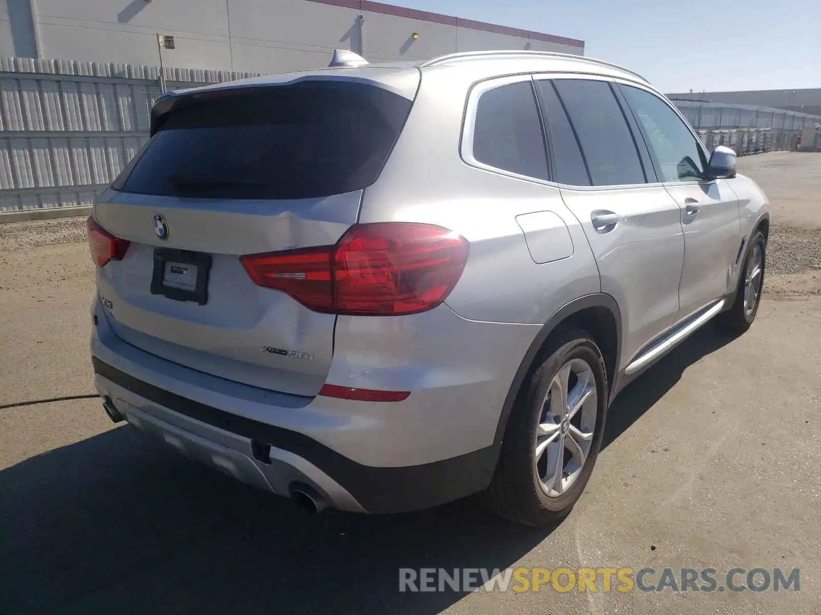 4 Photograph of a damaged car 5UXTR9C55KLP95884 BMW X3 2019