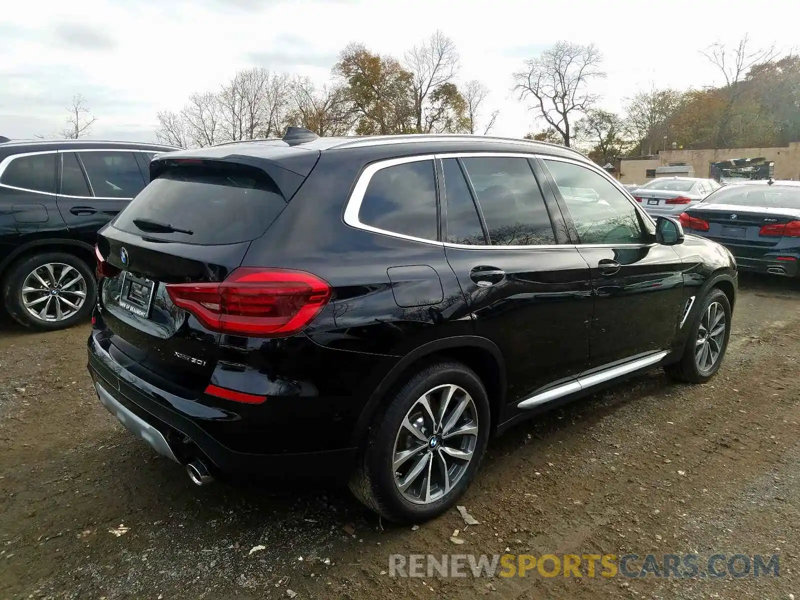 4 Photograph of a damaged car 5UXTR9C55KLR03341 BMW X3 2019