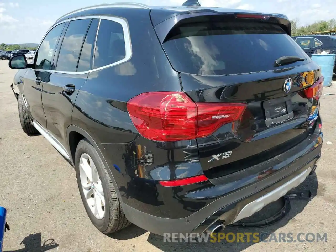 3 Photograph of a damaged car 5UXTR9C56KLD91043 BMW X3 2019