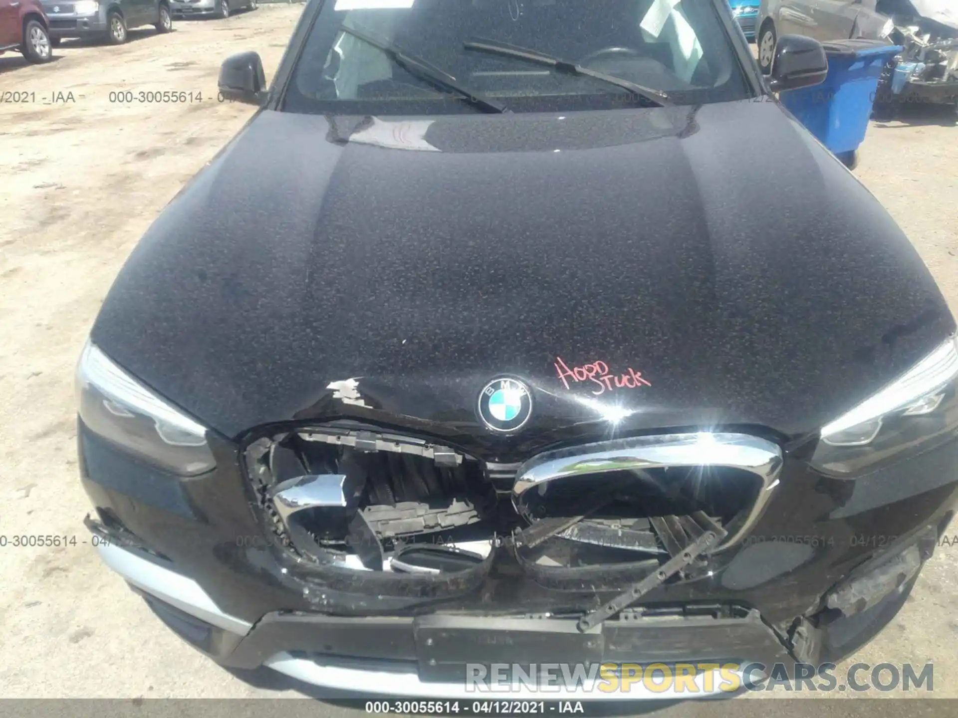 10 Photograph of a damaged car 5UXTR9C56KLD94766 BMW X3 2019