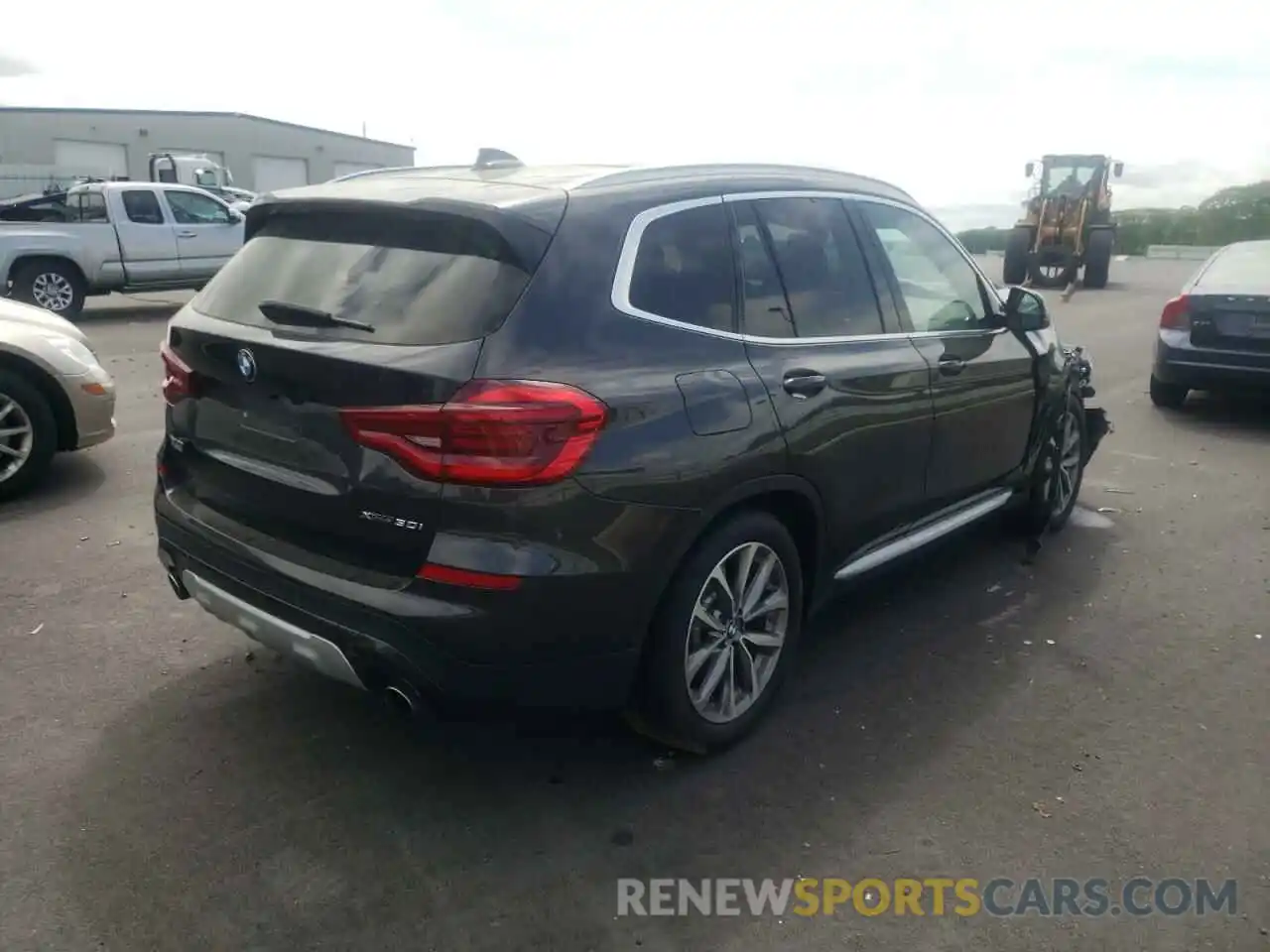 4 Фотография поврежденного автомобиля 5UXTR9C56KLD96713 BMW X3 2019