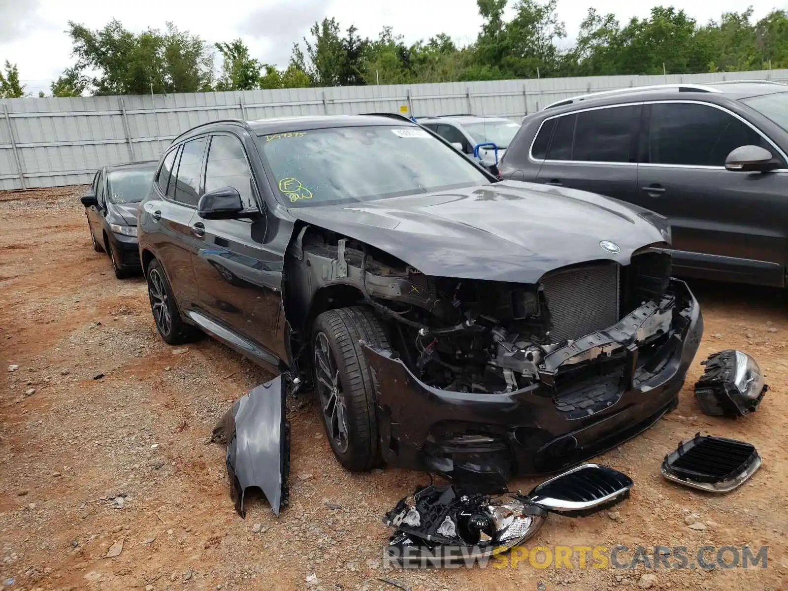 1 Photograph of a damaged car 5UXTR9C56KLD97375 BMW X3 2019