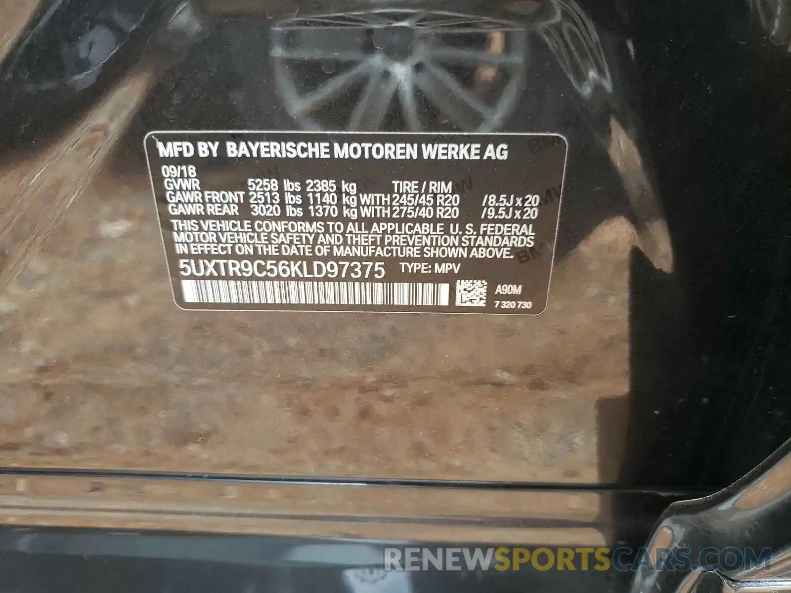 10 Photograph of a damaged car 5UXTR9C56KLD97375 BMW X3 2019
