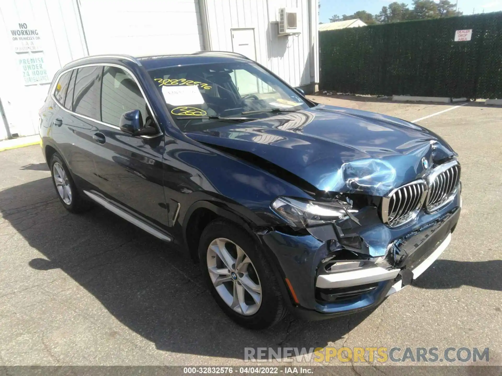 1 Photograph of a damaged car 5UXTR9C56KLD97991 BMW X3 2019