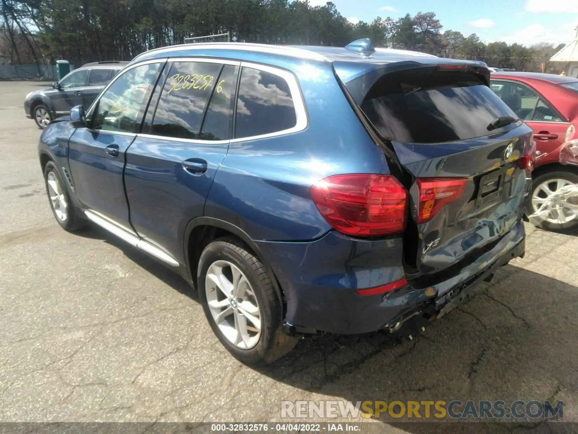 3 Photograph of a damaged car 5UXTR9C56KLD97991 BMW X3 2019