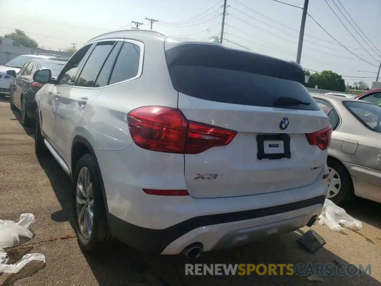 3 Photograph of a damaged car 5UXTR9C56KLE11596 BMW X3 2019