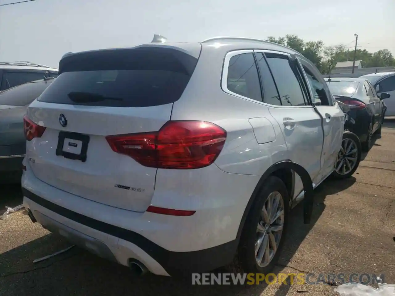 4 Photograph of a damaged car 5UXTR9C56KLE11596 BMW X3 2019