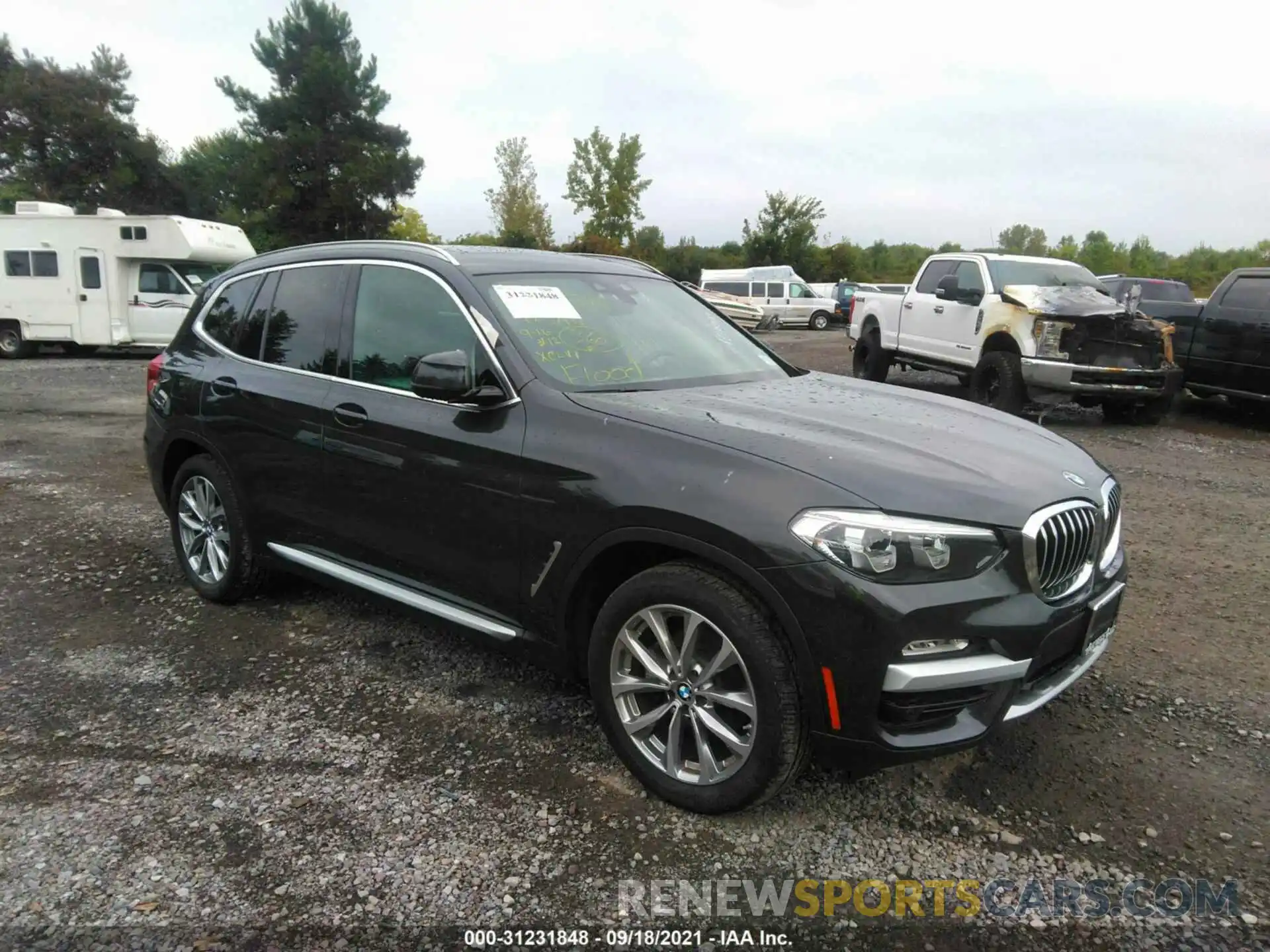 1 Photograph of a damaged car 5UXTR9C56KLE13753 BMW X3 2019