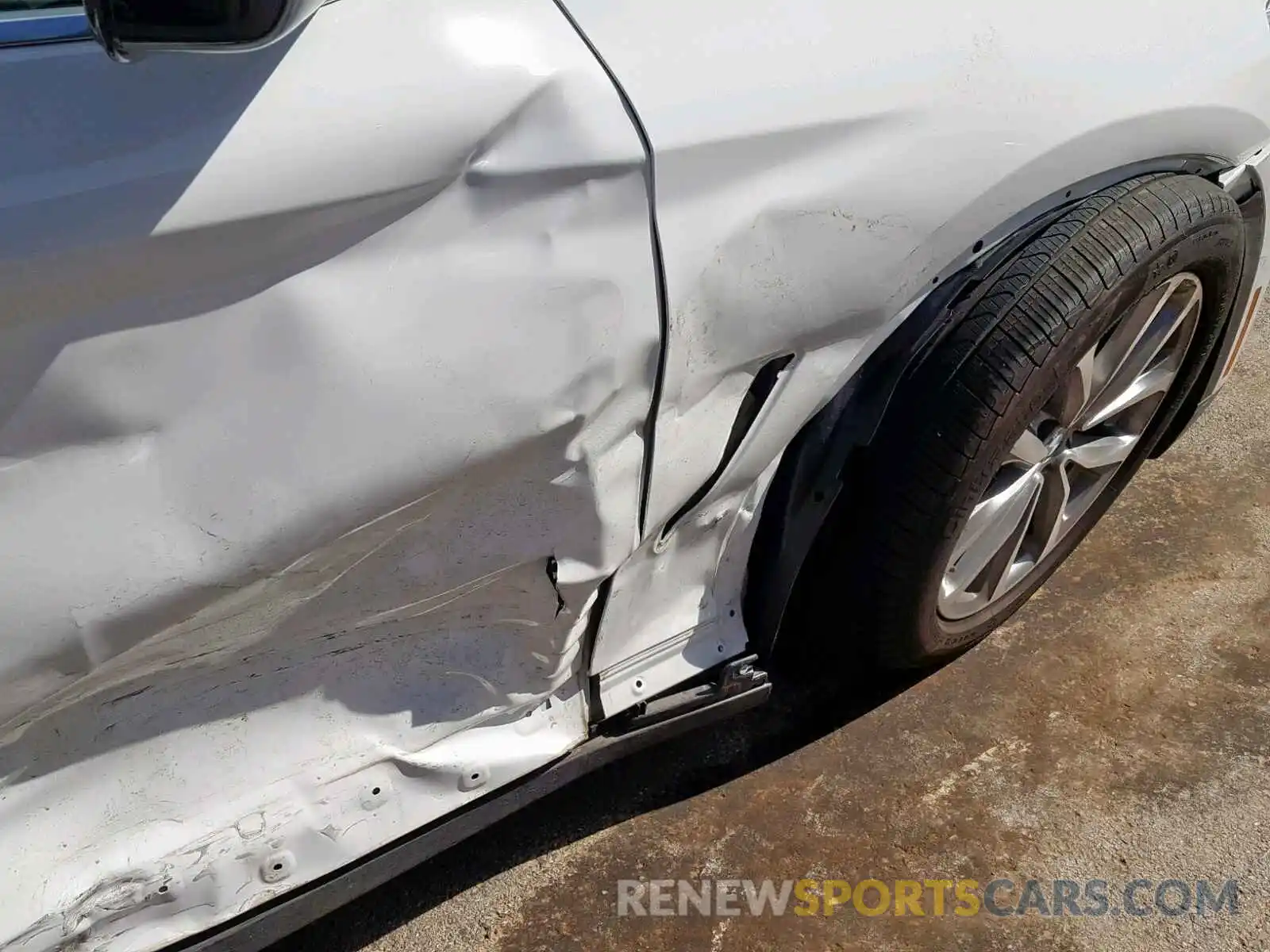 9 Фотография поврежденного автомобиля 5UXTR9C56KLE15650 BMW X3 2019
