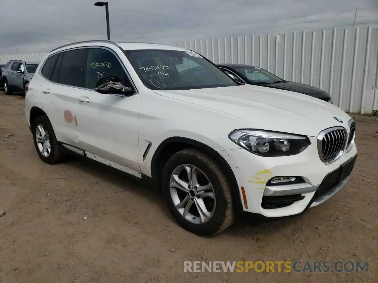 1 Photograph of a damaged car 5UXTR9C56KLE18726 BMW X3 2019