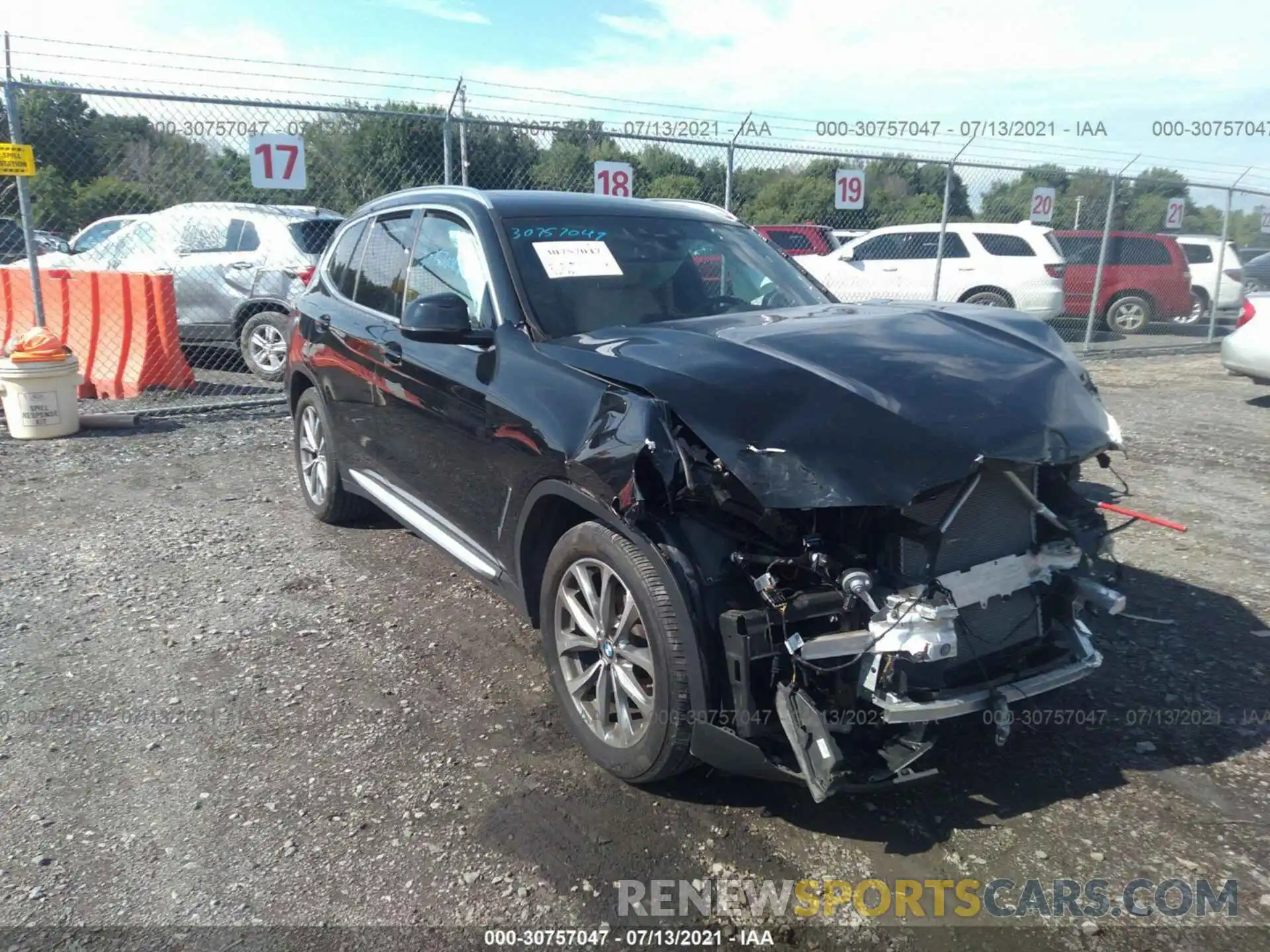 1 Photograph of a damaged car 5UXTR9C56KLE19858 BMW X3 2019