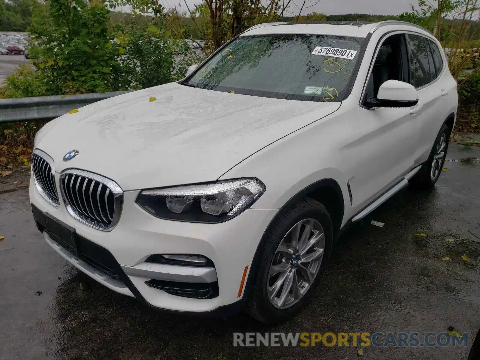 2 Photograph of a damaged car 5UXTR9C56KLP77989 BMW X3 2019