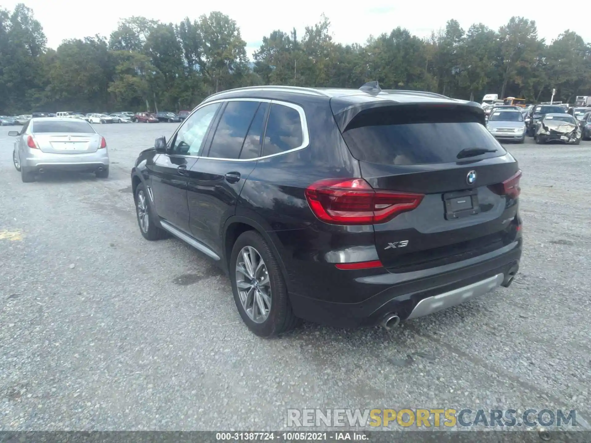 3 Photograph of a damaged car 5UXTR9C56KLP80942 BMW X3 2019