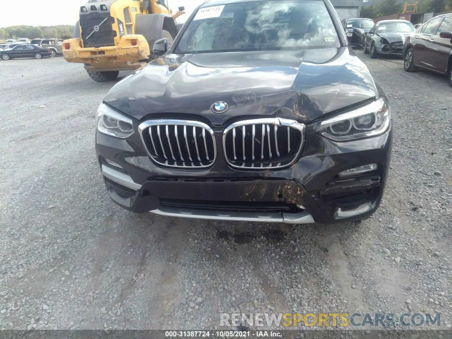 6 Photograph of a damaged car 5UXTR9C56KLP80942 BMW X3 2019