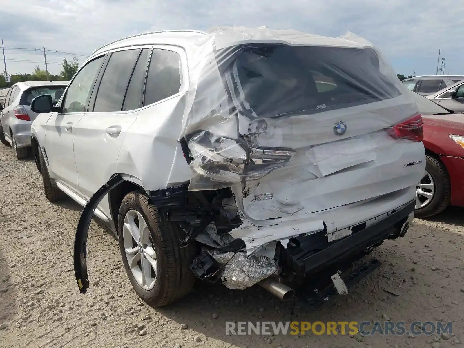 3 Photograph of a damaged car 5UXTR9C56KLP82920 BMW X3 2019