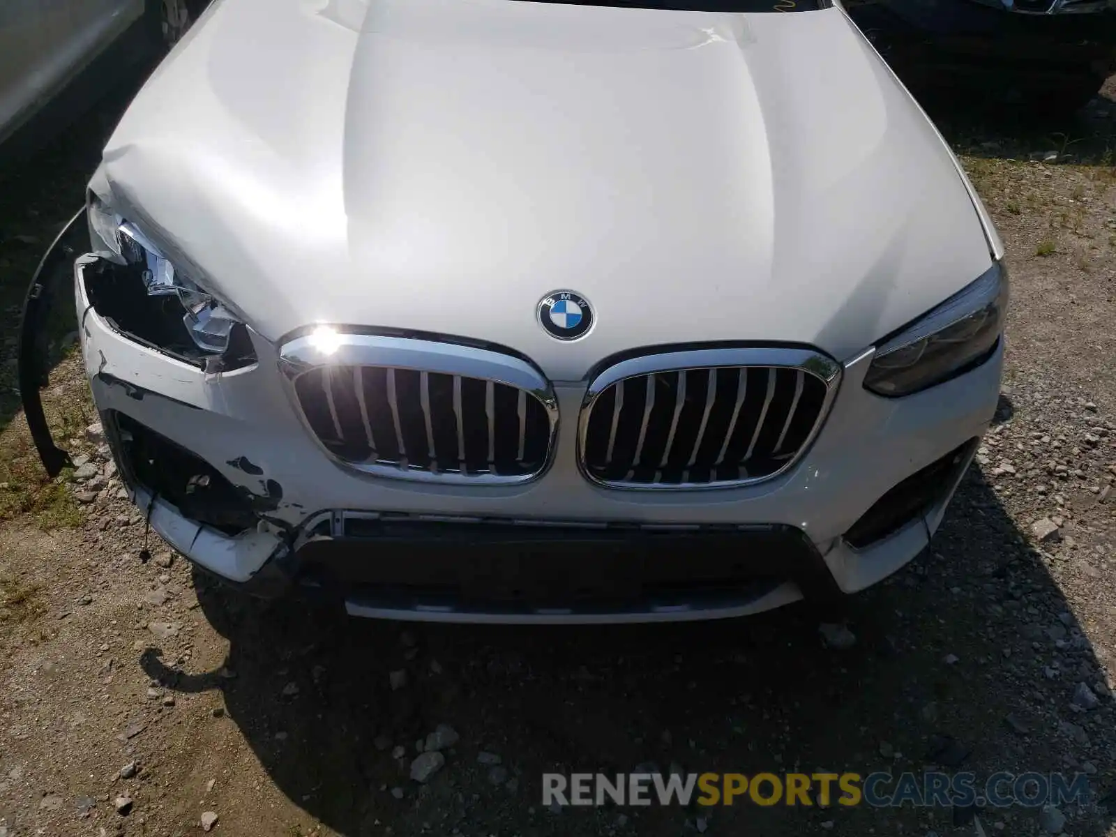 7 Photograph of a damaged car 5UXTR9C56KLP82920 BMW X3 2019