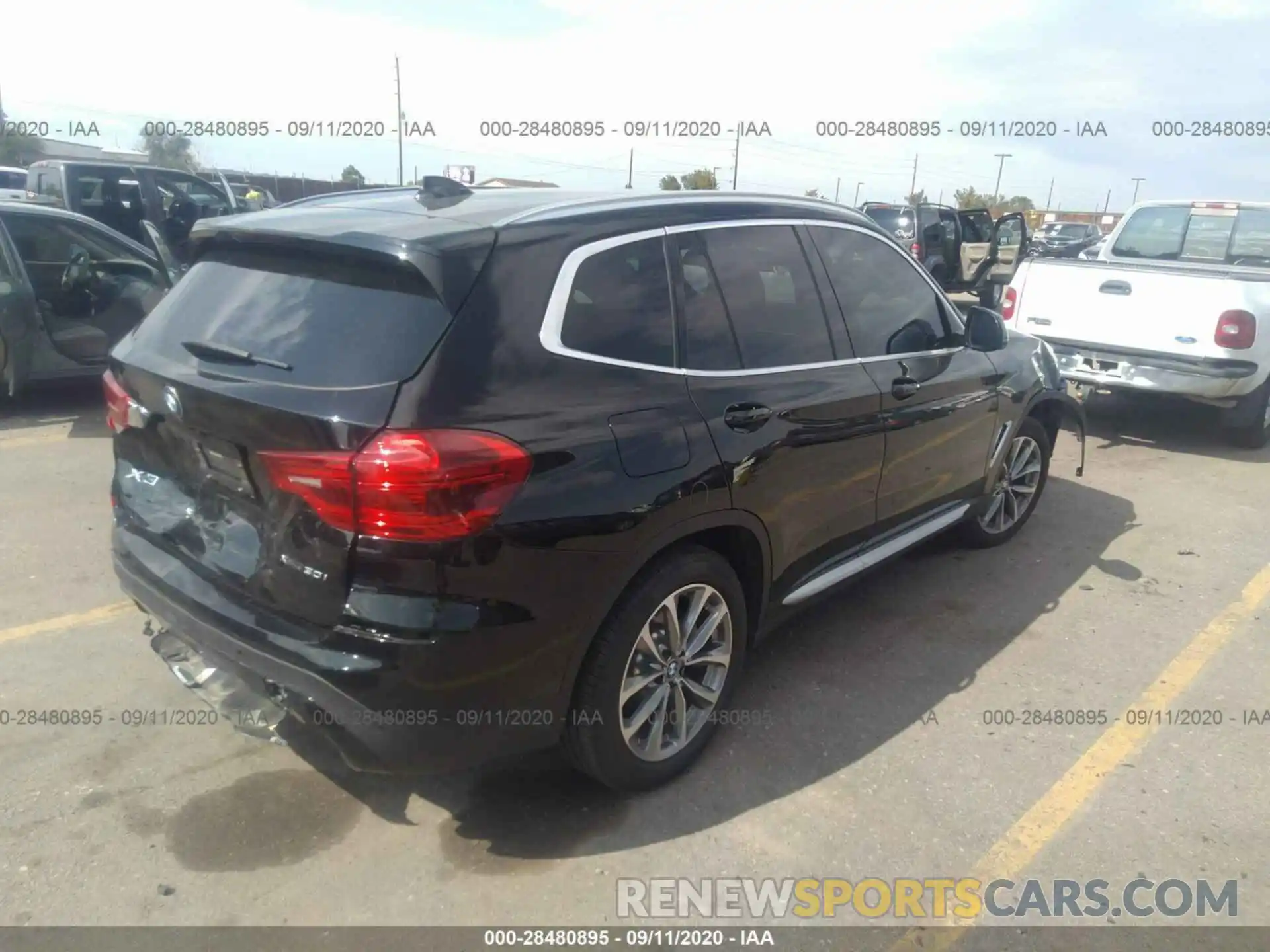 4 Фотография поврежденного автомобиля 5UXTR9C56KLP86076 BMW X3 2019