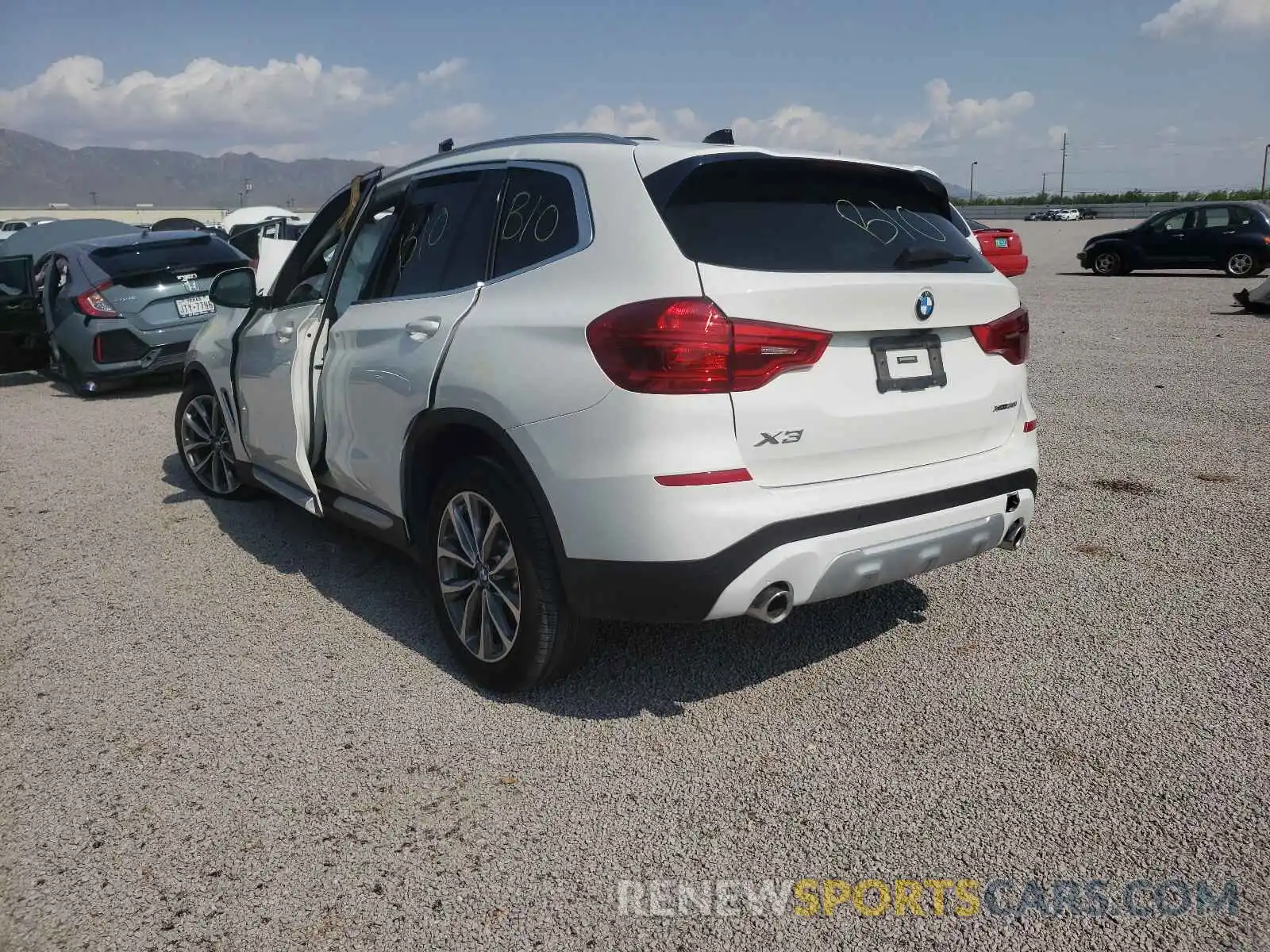 3 Photograph of a damaged car 5UXTR9C56KLP88149 BMW X3 2019