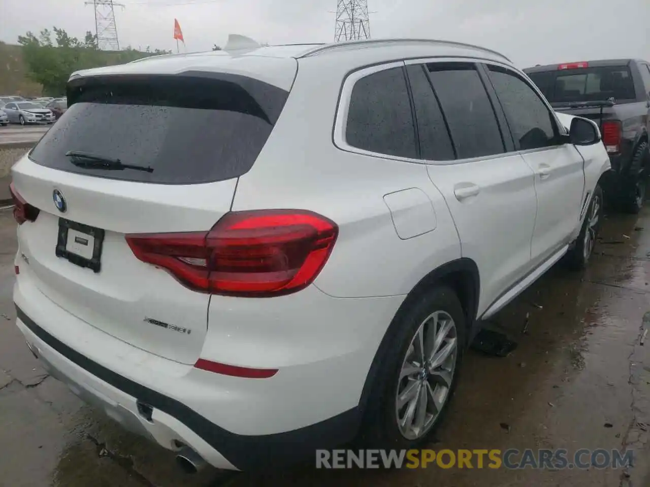 4 Фотография поврежденного автомобиля 5UXTR9C56KLP93853 BMW X3 2019