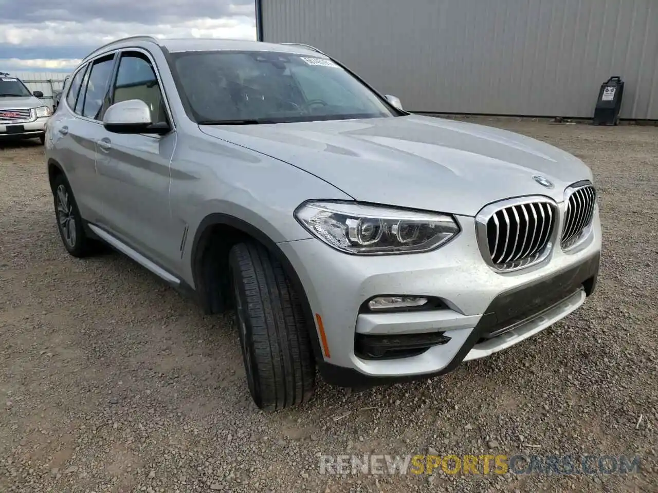 1 Photograph of a damaged car 5UXTR9C56KLP96171 BMW X3 2019