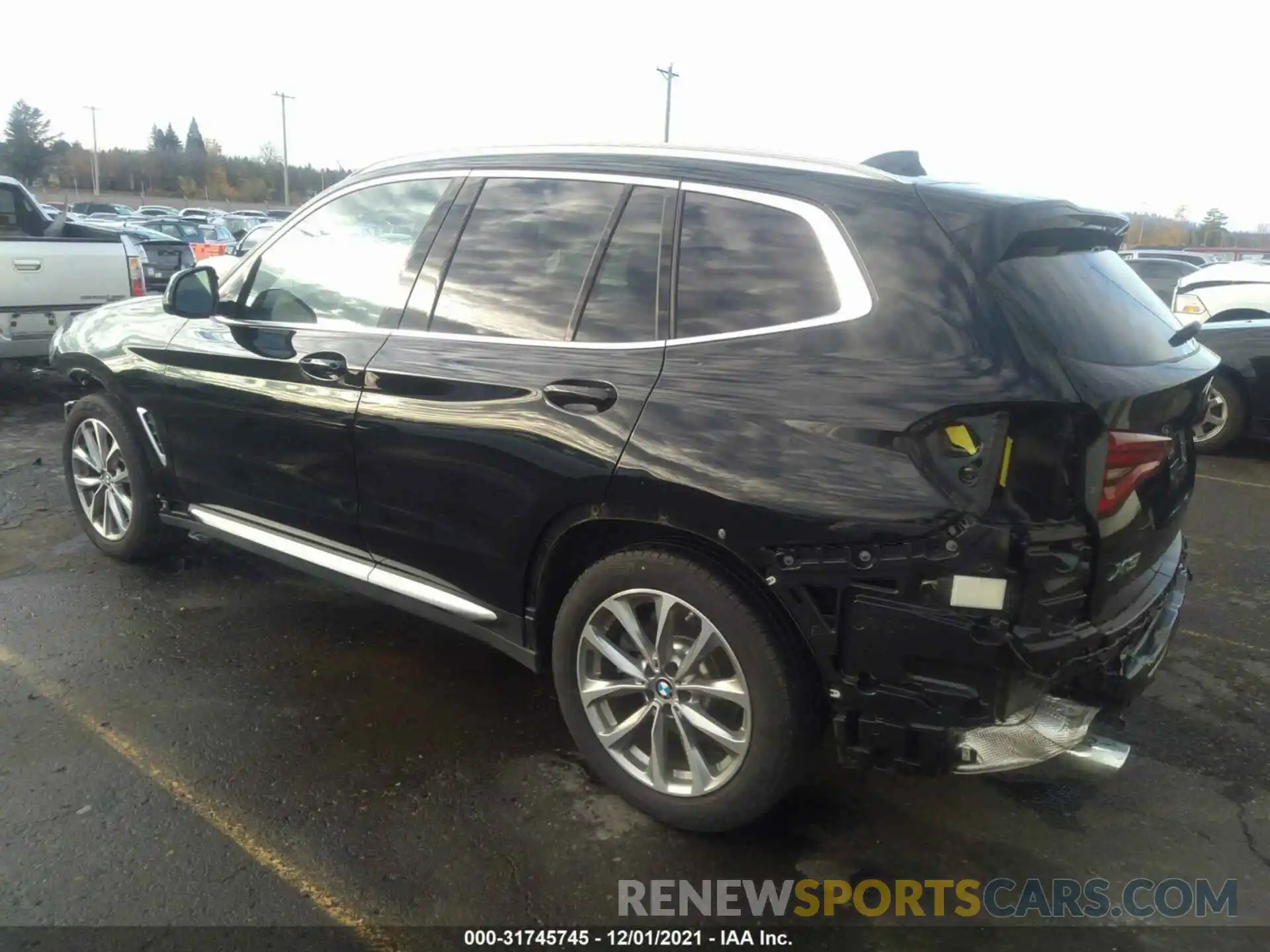 3 Photograph of a damaged car 5UXTR9C56KLR04353 BMW X3 2019