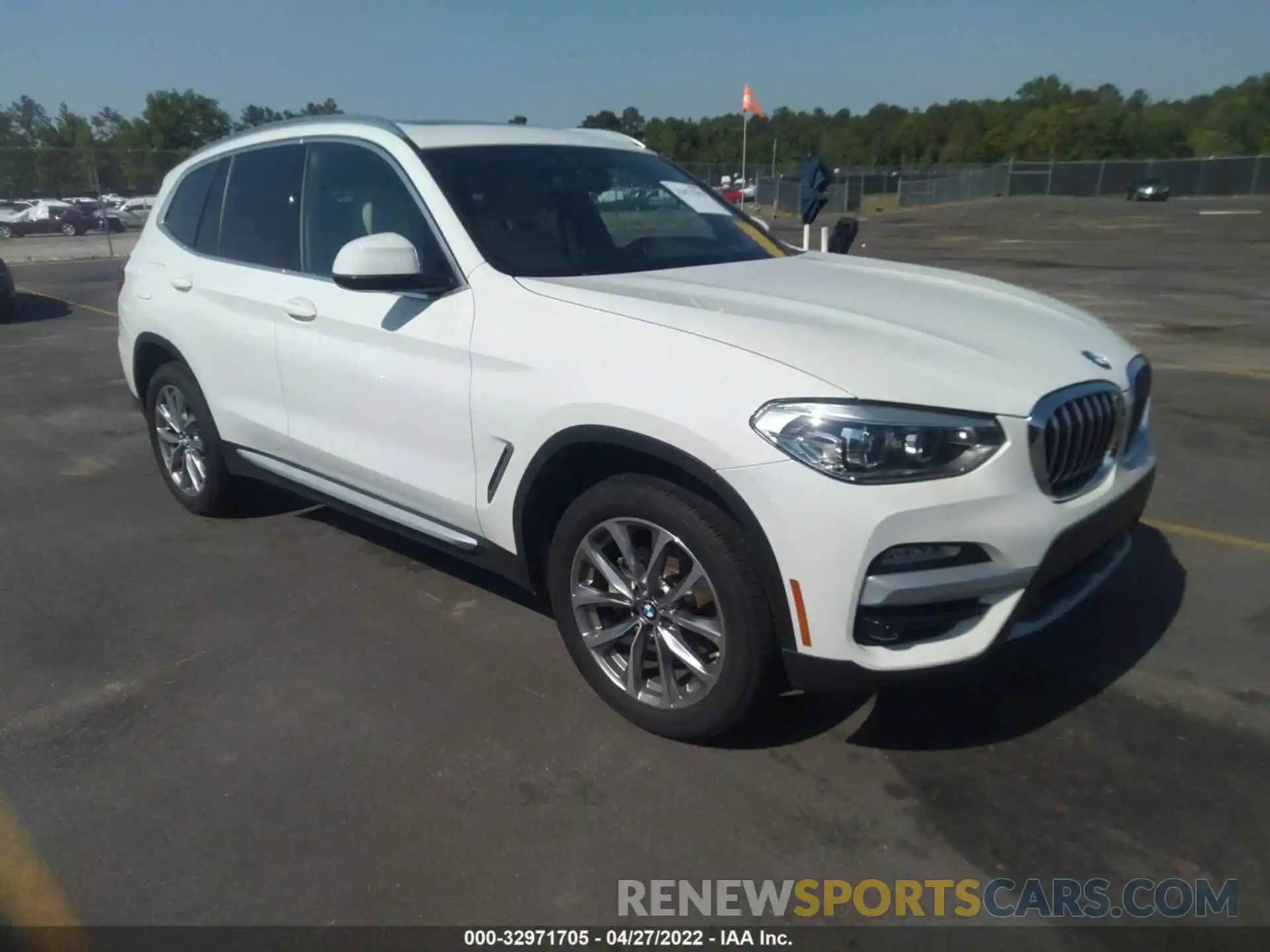 1 Photograph of a damaged car 5UXTR9C56KLR04613 BMW X3 2019