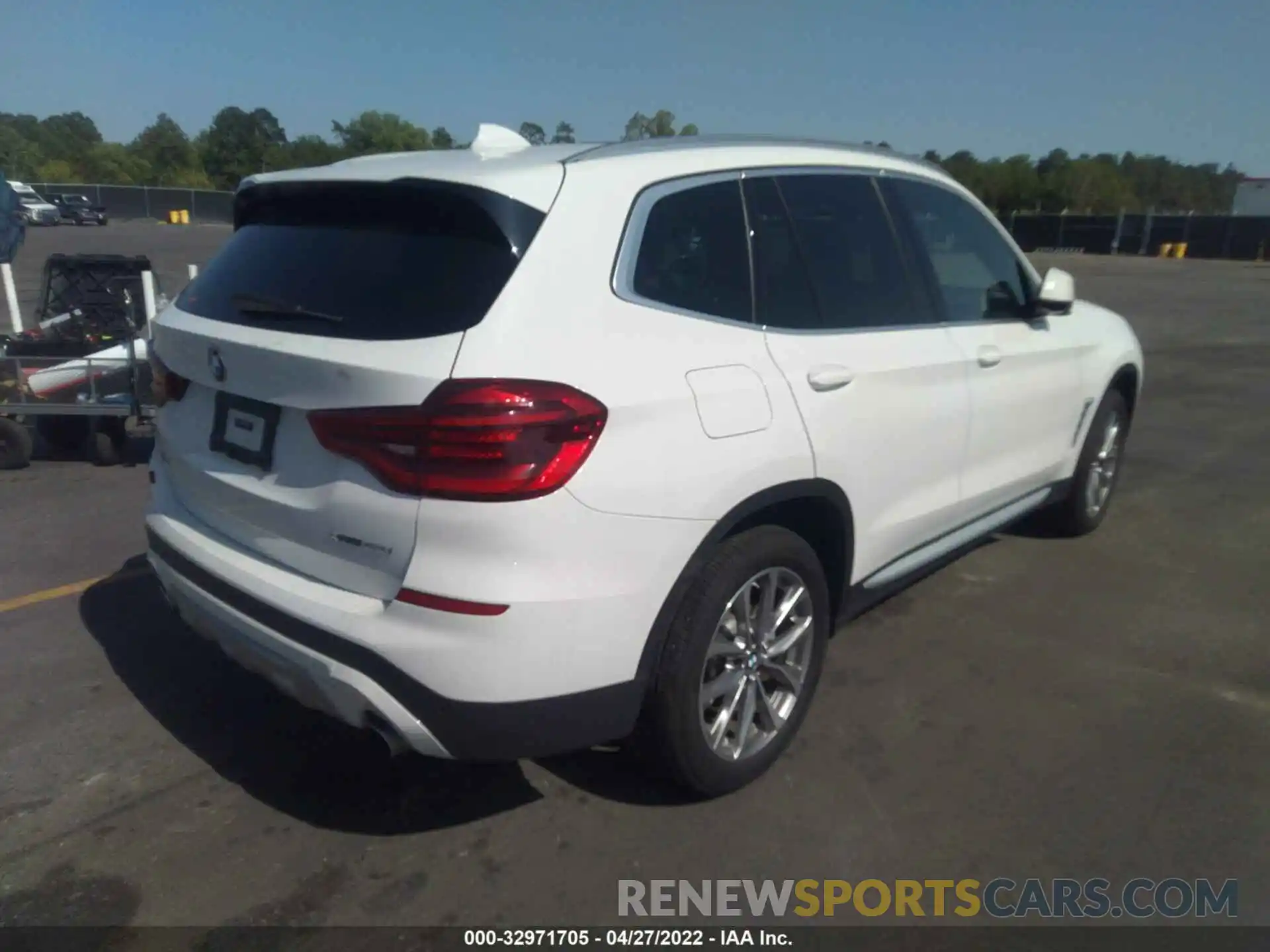 4 Photograph of a damaged car 5UXTR9C56KLR04613 BMW X3 2019