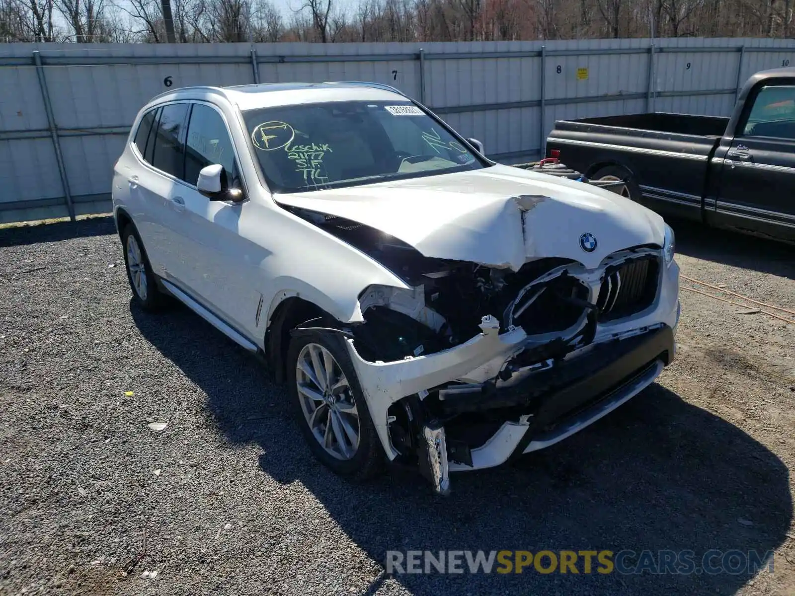 1 Photograph of a damaged car 5UXTR9C56KLR04742 BMW X3 2019