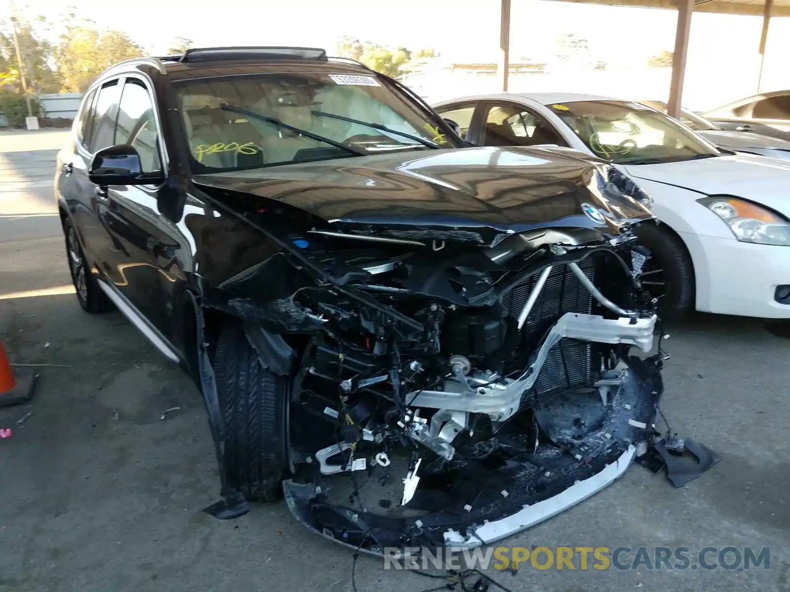 1 Photograph of a damaged car 5UXTR9C56KLR05213 BMW X3 2019