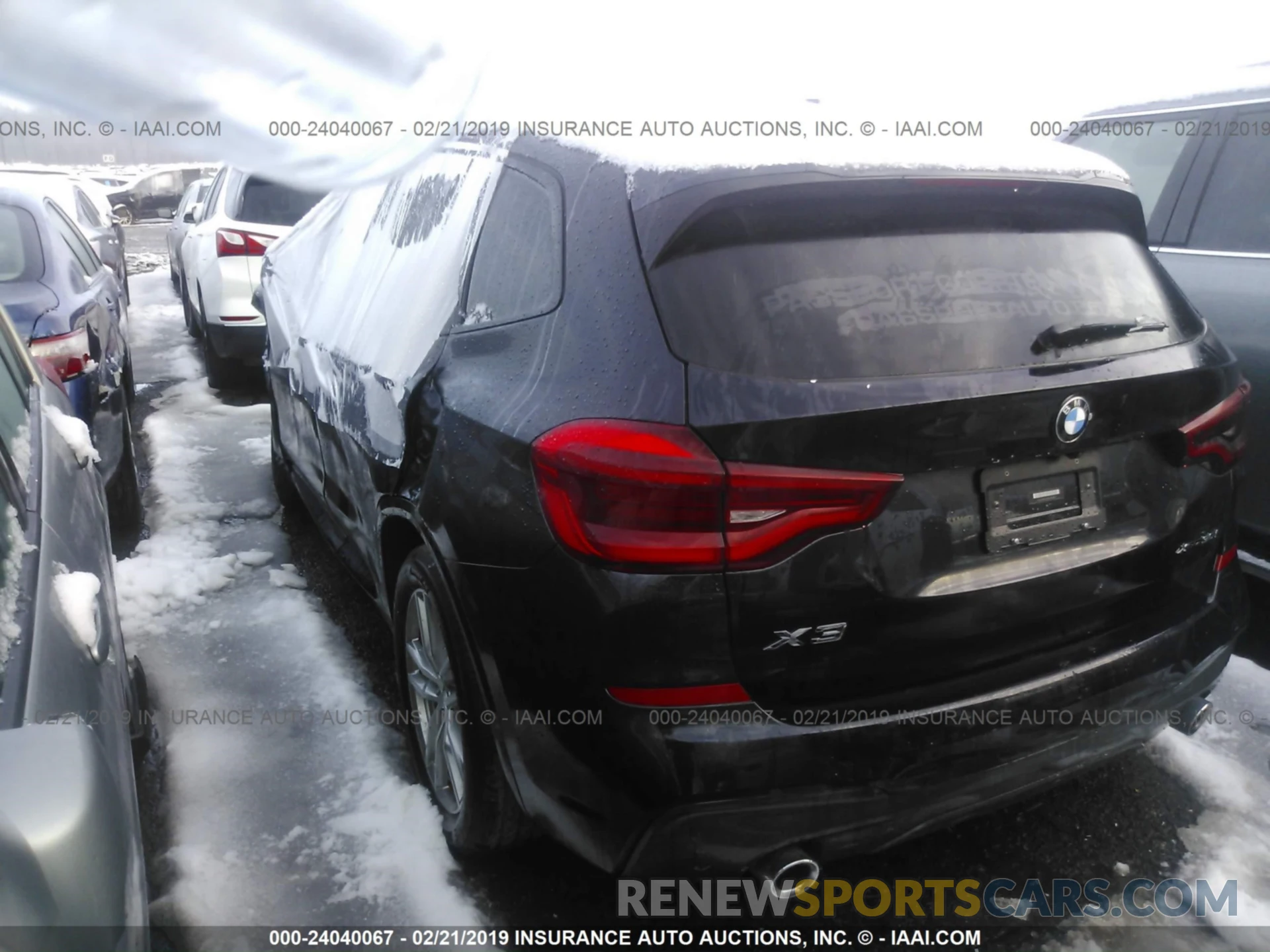 3 Photograph of a damaged car 5UXTR9C57KLD90841 BMW X3 2019