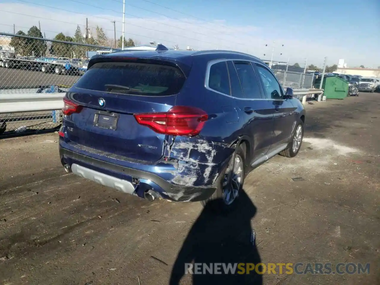 4 Photograph of a damaged car 5UXTR9C57KLD98115 BMW X3 2019