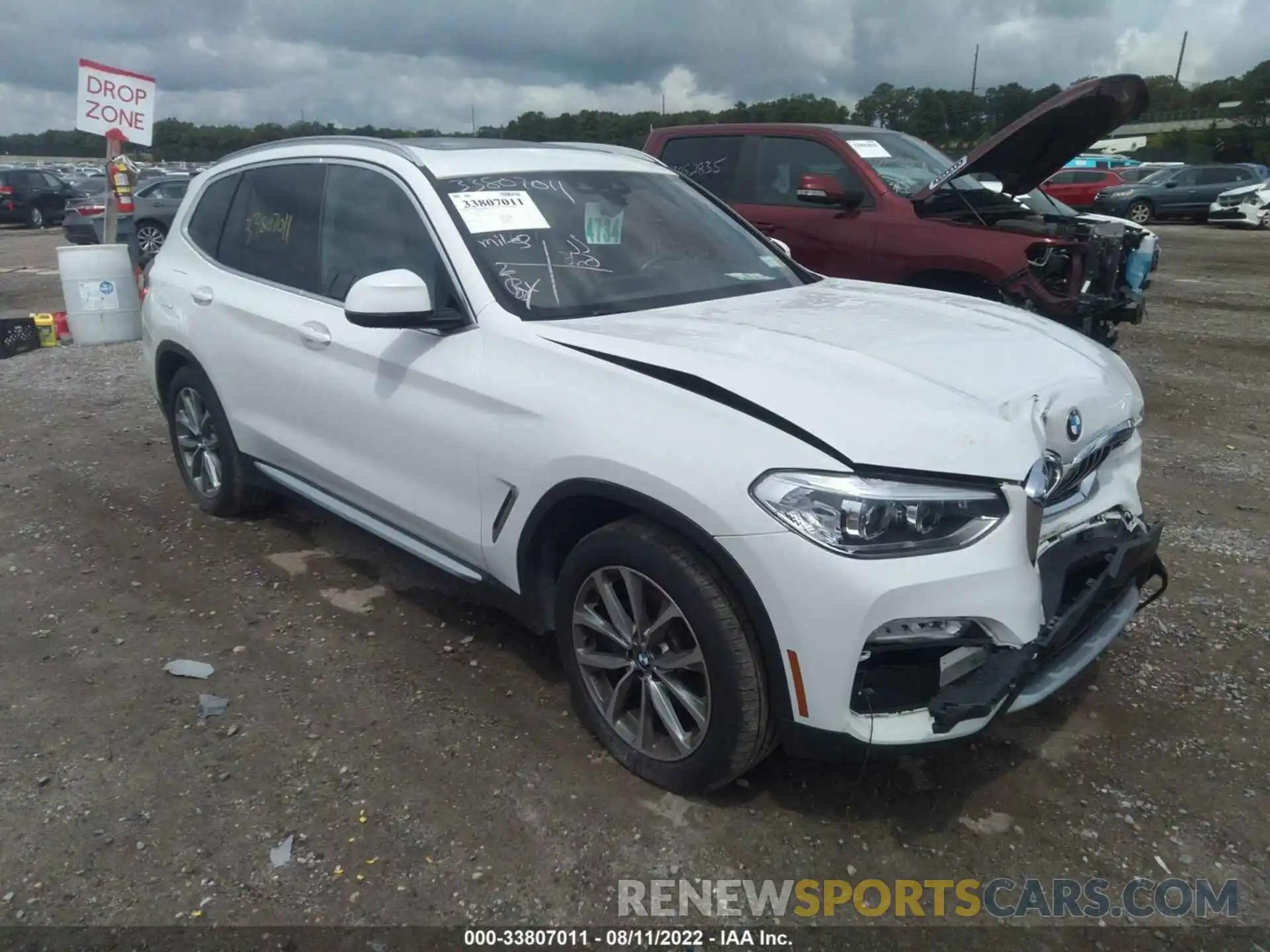 1 Фотография поврежденного автомобиля 5UXTR9C57KLE12854 BMW X3 2019