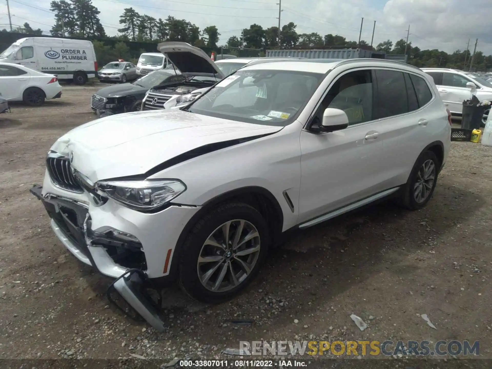 2 Фотография поврежденного автомобиля 5UXTR9C57KLE12854 BMW X3 2019