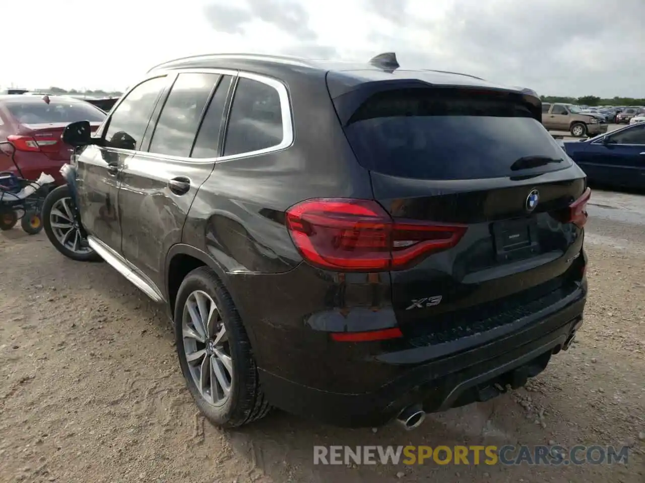 3 Photograph of a damaged car 5UXTR9C57KLE12949 BMW X3 2019