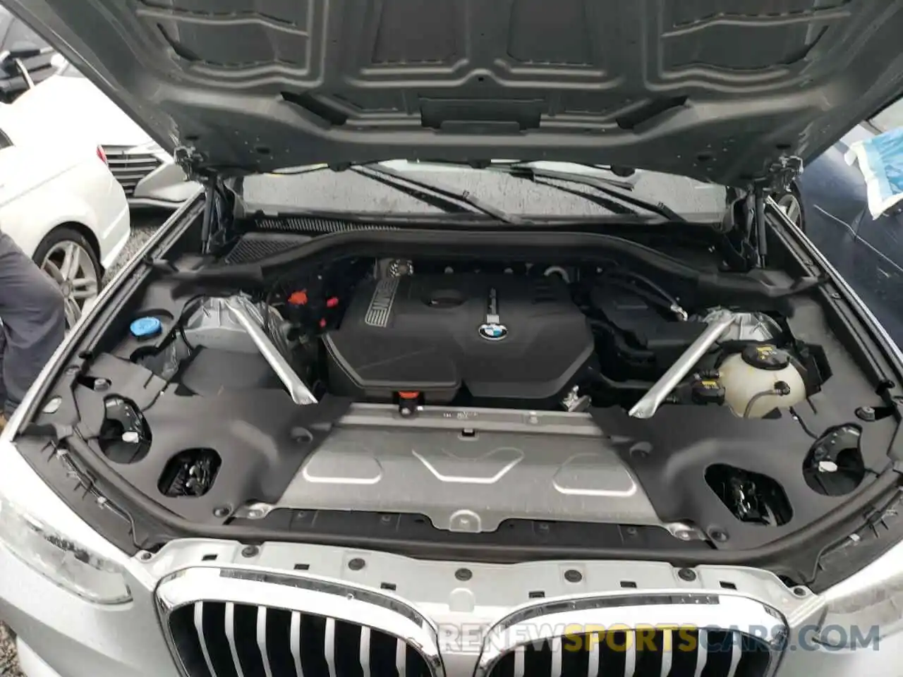 7 Фотография поврежденного автомобиля 5UXTR9C57KLE17732 BMW X3 2019