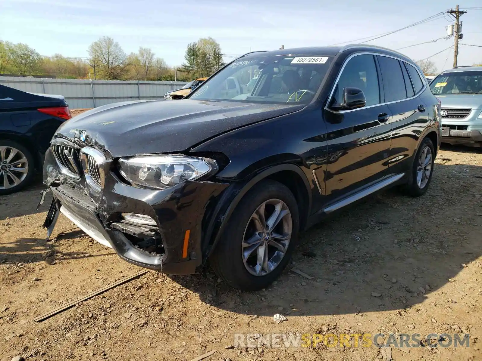 2 Фотография поврежденного автомобиля 5UXTR9C57KLE18265 BMW X3 2019