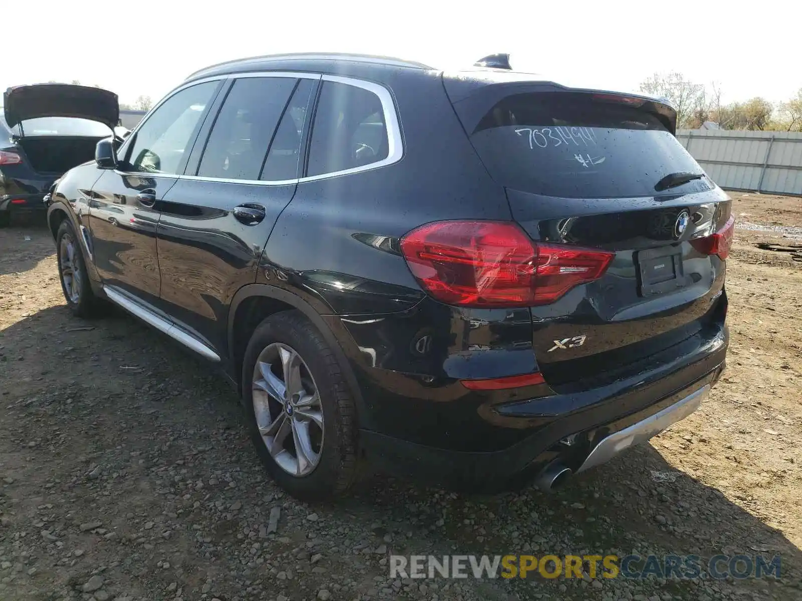 3 Photograph of a damaged car 5UXTR9C57KLE18265 BMW X3 2019