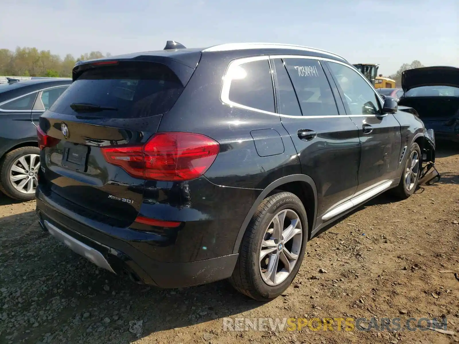 4 Фотография поврежденного автомобиля 5UXTR9C57KLE18265 BMW X3 2019