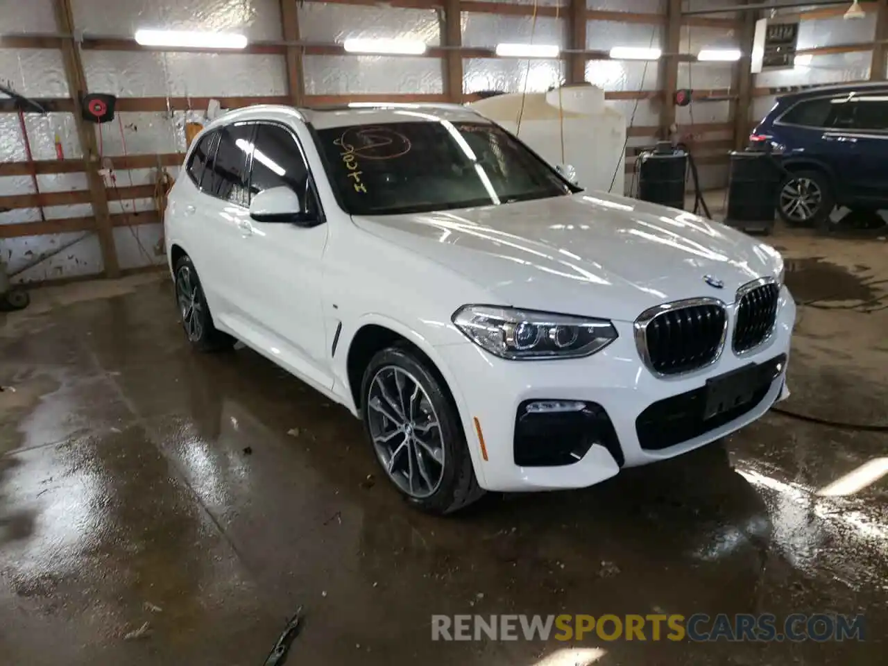 1 Фотография поврежденного автомобиля 5UXTR9C57KLE19254 BMW X3 2019