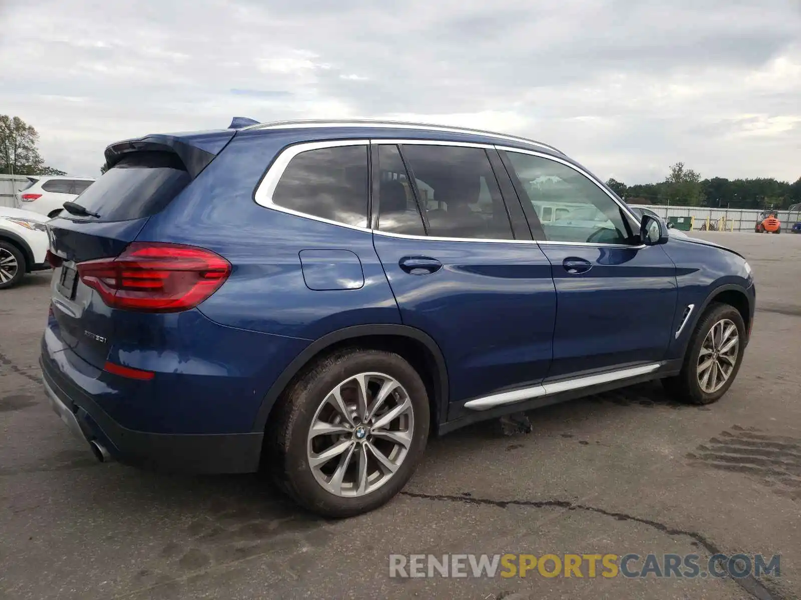 4 Фотография поврежденного автомобиля 5UXTR9C57KLE21568 BMW X3 2019