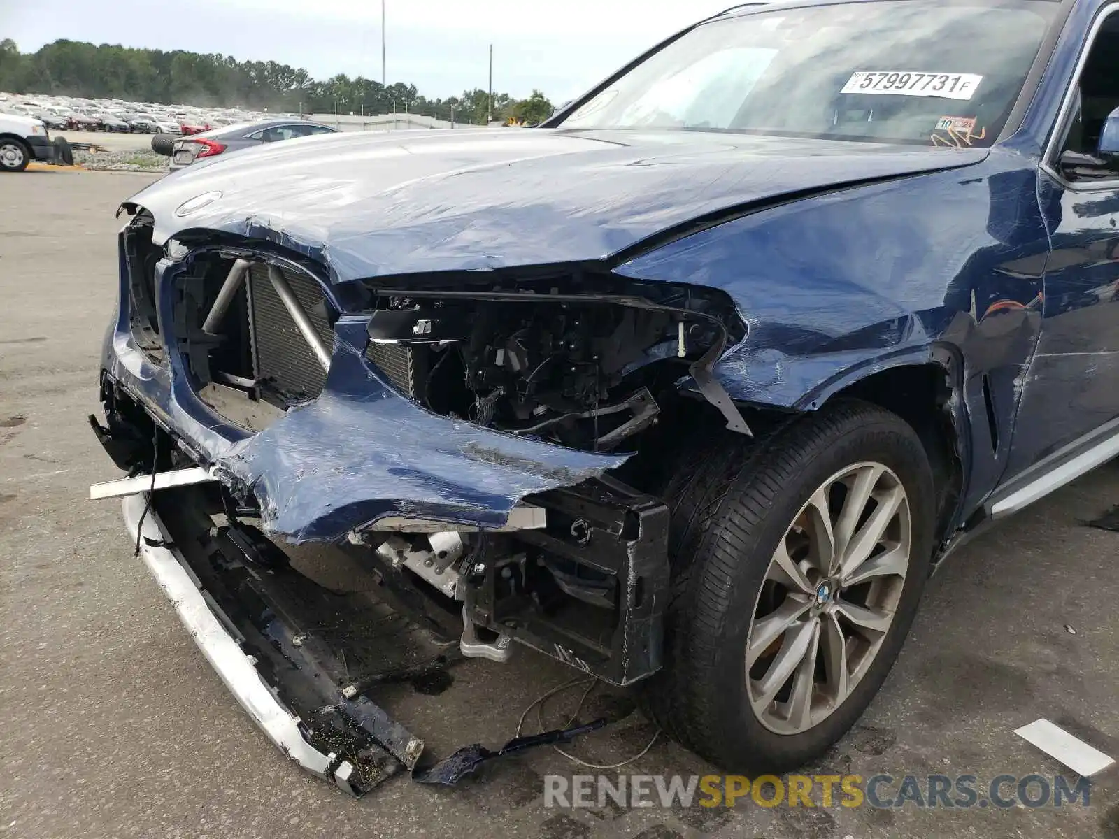 9 Photograph of a damaged car 5UXTR9C57KLE21568 BMW X3 2019