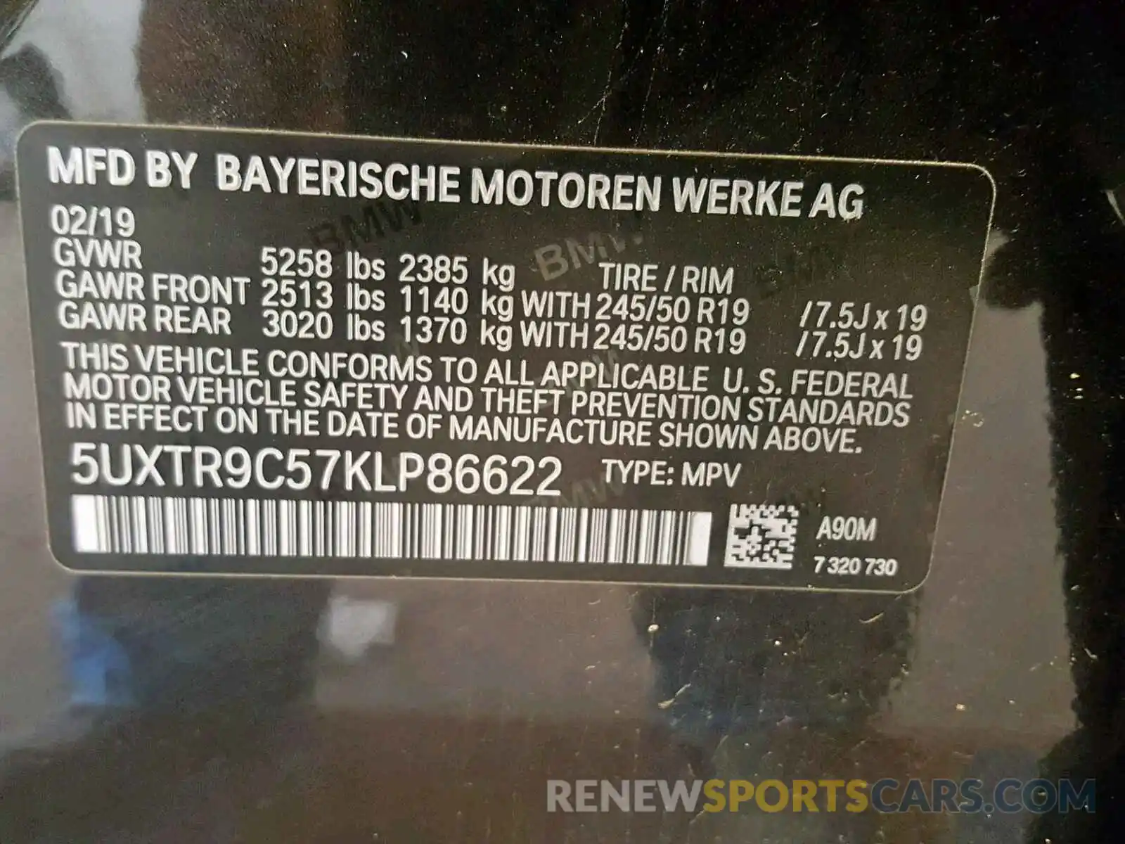10 Photograph of a damaged car 5UXTR9C57KLP86622 BMW X3 2019