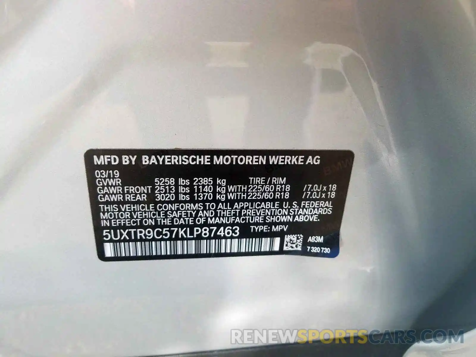 10 Photograph of a damaged car 5UXTR9C57KLP87463 BMW X3 2019