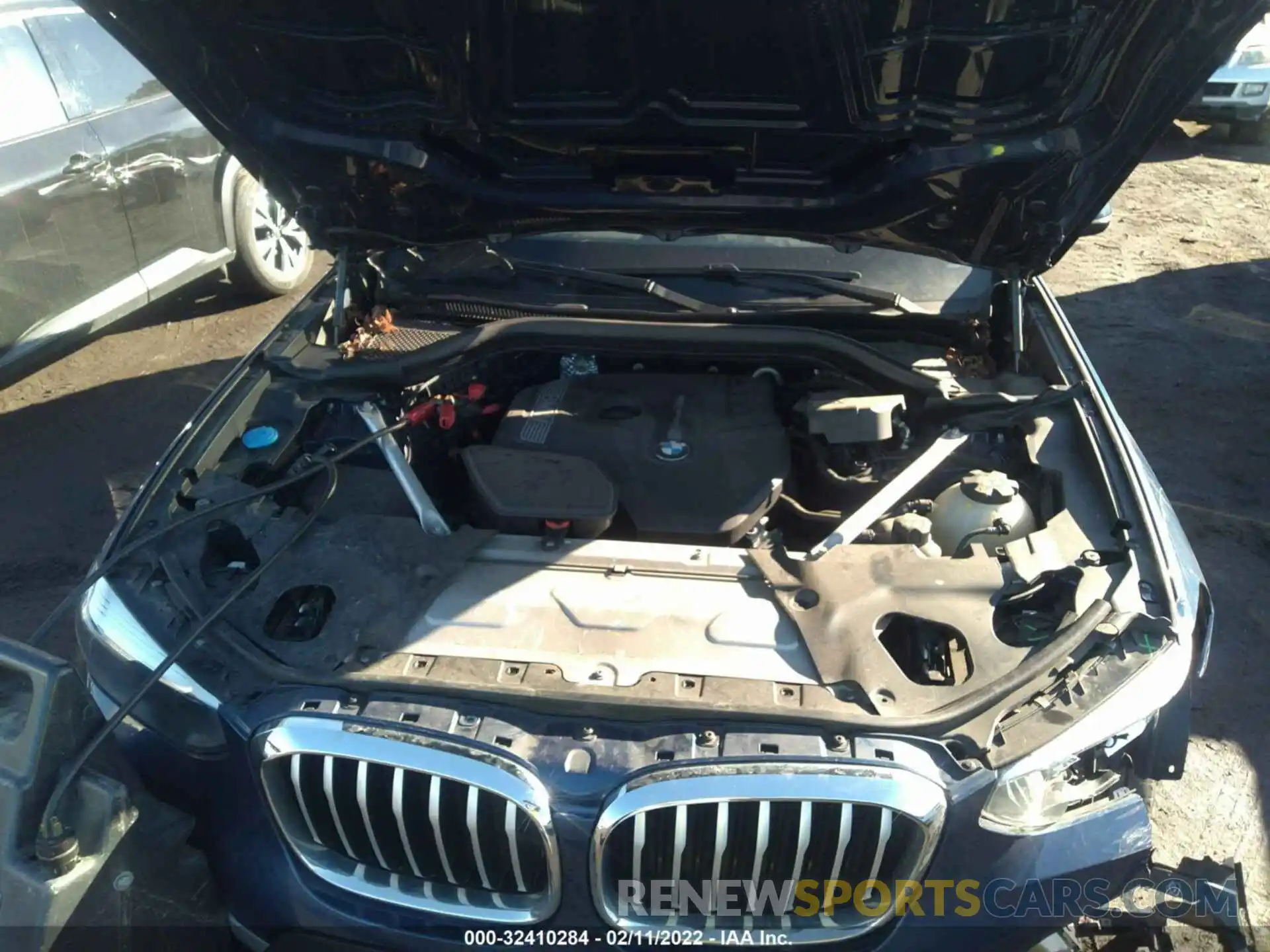 10 Photograph of a damaged car 5UXTR9C57KLP90671 BMW X3 2019