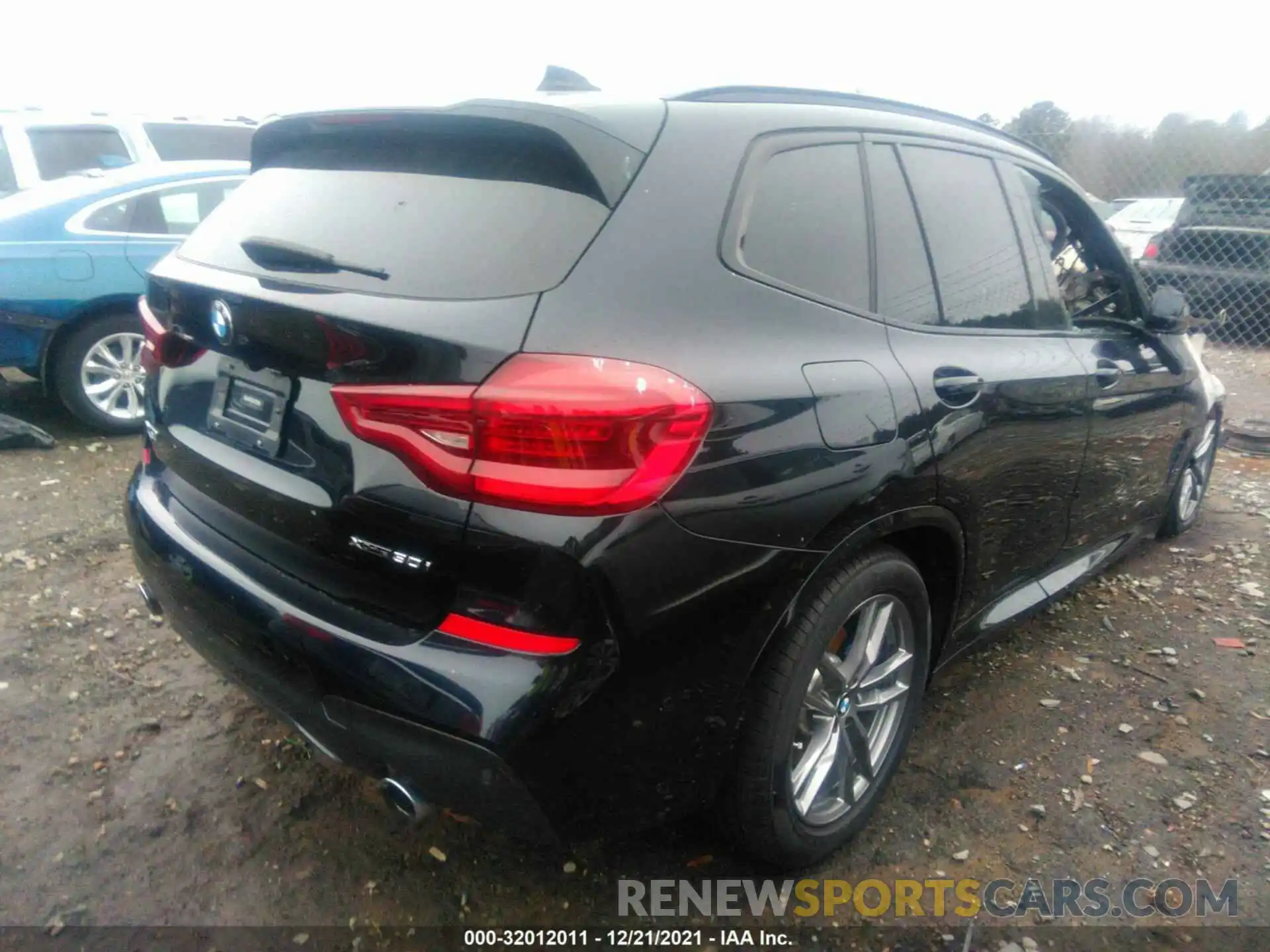 4 Photograph of a damaged car 5UXTR9C57KLP95997 BMW X3 2019