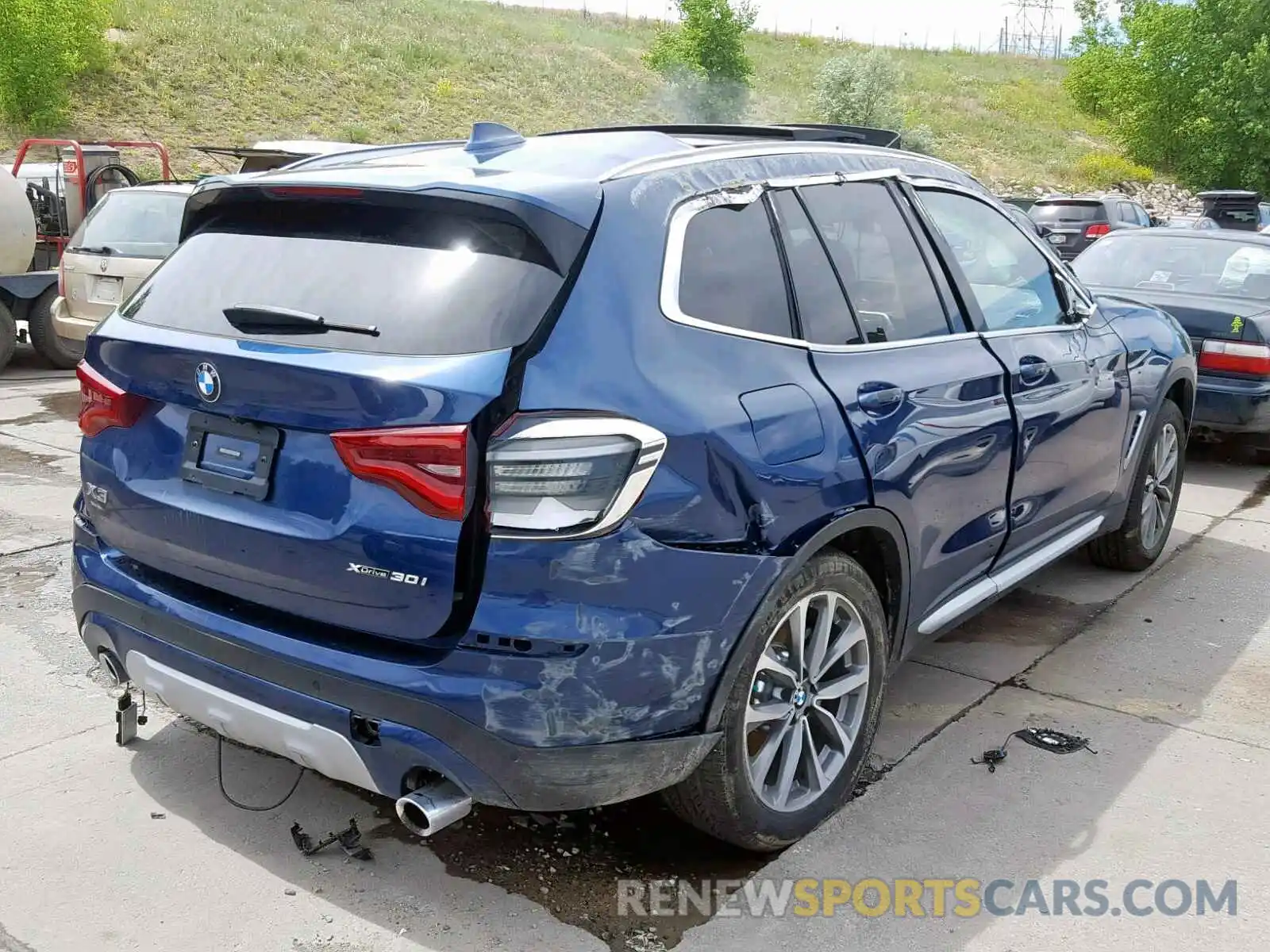 4 Фотография поврежденного автомобиля 5UXTR9C57KLR04085 BMW X3 2019