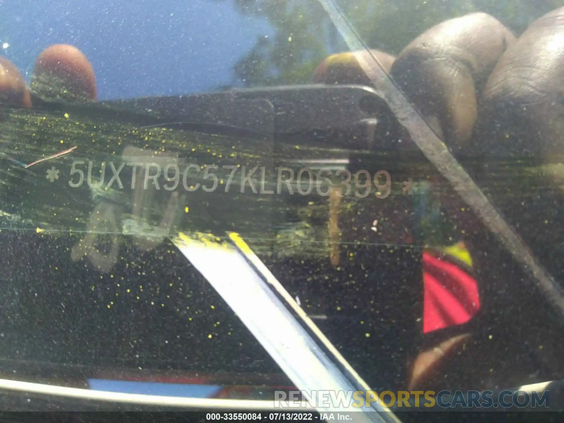 9 Photograph of a damaged car 5UXTR9C57KLR06399 BMW X3 2019