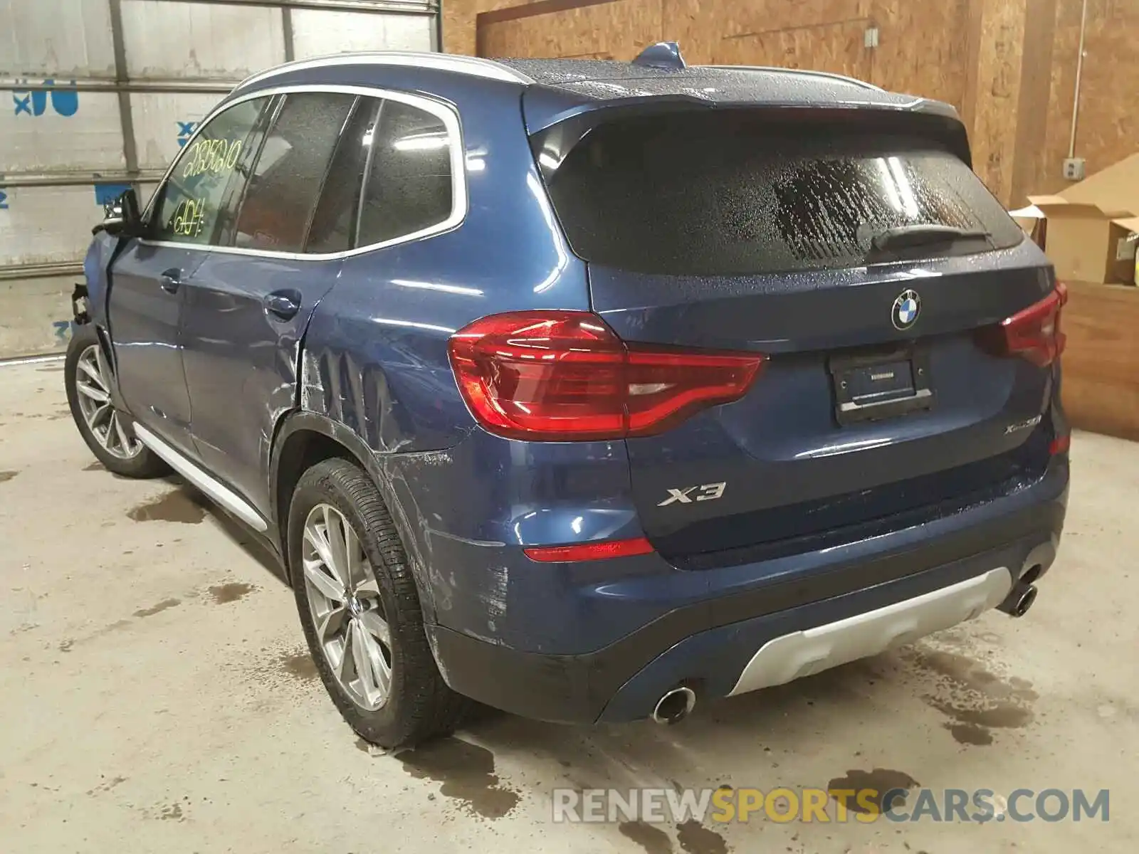 3 Photograph of a damaged car 5UXTR9C57KLR10243 BMW X3 2019