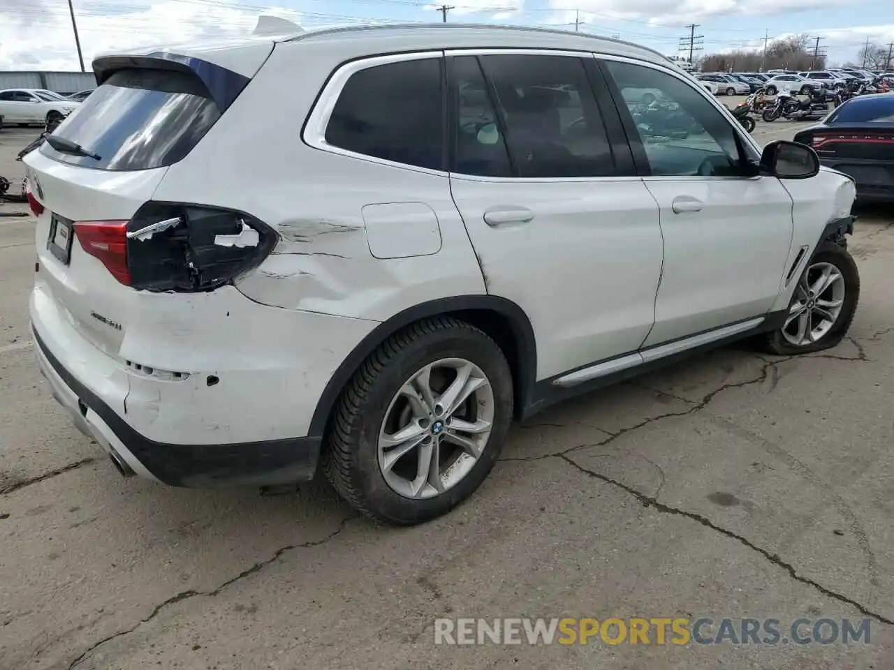 3 Photograph of a damaged car 5UXTR9C58KLD90332 BMW X3 2019